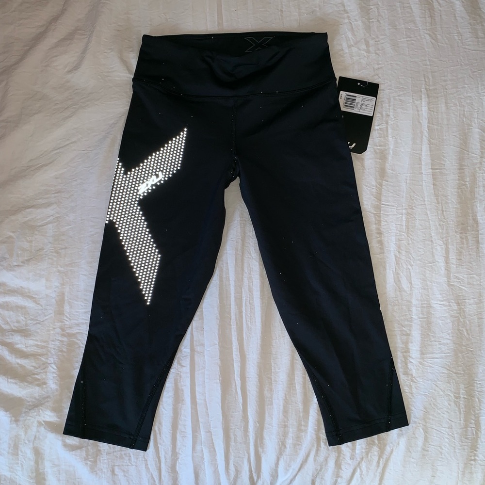 NWT 2XU MCS Mid Rise Compression 3/4 Tights